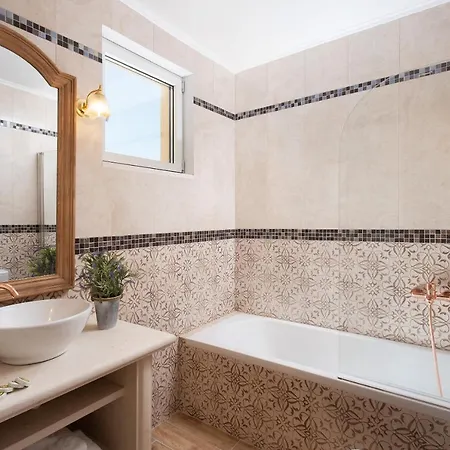 Aneli Luxury - Semeli