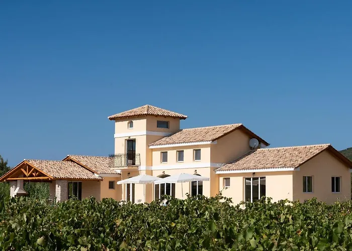 Aneli Luxury - Semeli